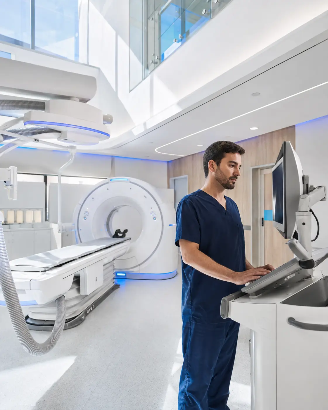 Tecnologia diagnóstica em ambiente hospitalar — imagem conceitual